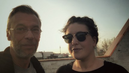Johnny Haeusler und Marie Meimberg (Selfie)