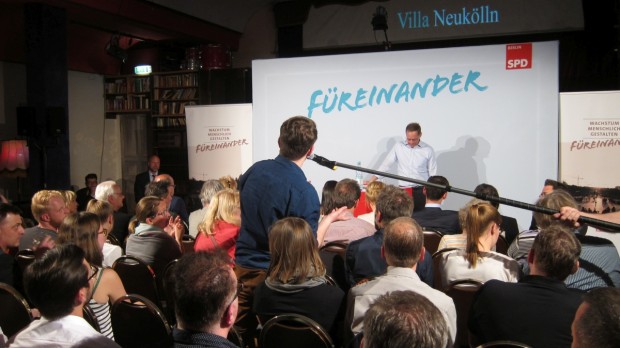 Tour Füreinander von Bürgermeister Michael Müller (Foto: Anton Stanislawski)