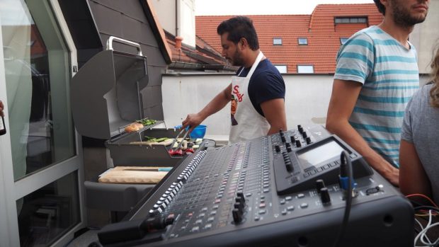 Musik & BBQ, eine unwiderstehliche Mischung (Foto: Sophie Euler)