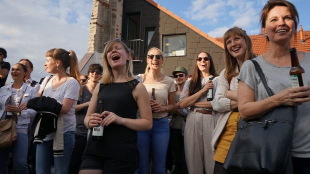 ...die auch direkt brav in die Tat umgesetzt wird (Foto: Sophie Euler)