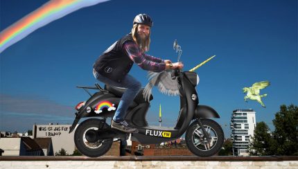 Wie soll die FluxFM Rollerstaffel aussehen? Und wer soll ihn fahren? Wir sind für alles offen ...
