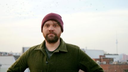 Frightened Rabbit-Sänger & -Gitarrist Scott Hutchison