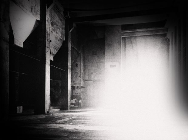 Kurt Hentschläger: Berghain, SOL-Simulation