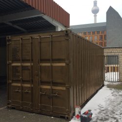 Das Berliner Portal von außen (Foto: Jasmin Kröger)