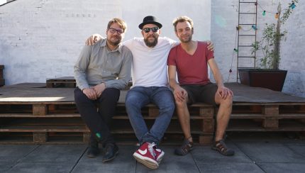 Markus (l.), Christian (m.) und Carsten (r.) vom "Zurück zu den Wurzeln"-Festival (Foto: Constanze Kaul)