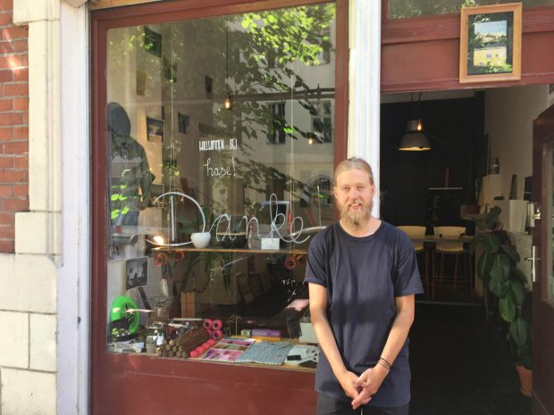 Willkommen bei hase! Danke Jascha! (Foto: Aysche Wesche)