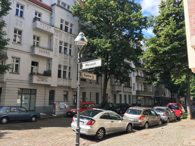 Die Weisestraße Ecke Kienitzer Straße in Neukölln - ein Idyll (Foto: Constanze Kaul)