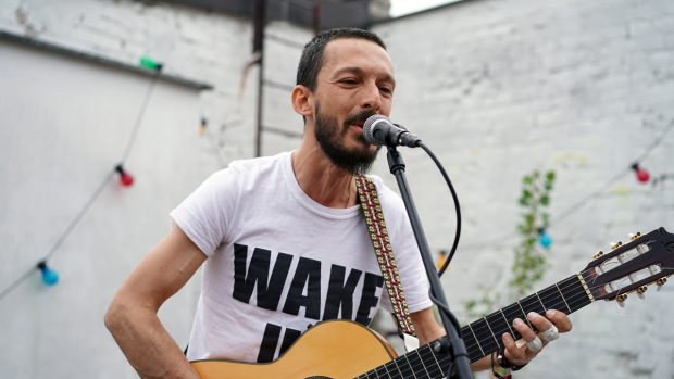 Nick Mulvey, Federico Bruno,FluxFM, MorningShowcase, Berlin, Kreuzberg, Radio, Radio Session, Wake Up Now!