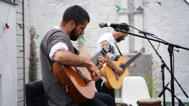 Nick Mulvey, Federico Bruno,FluxFM, MorningShowcase, Berlin, Kreuzberg, Radio, Radio Session, Wake Up Now!