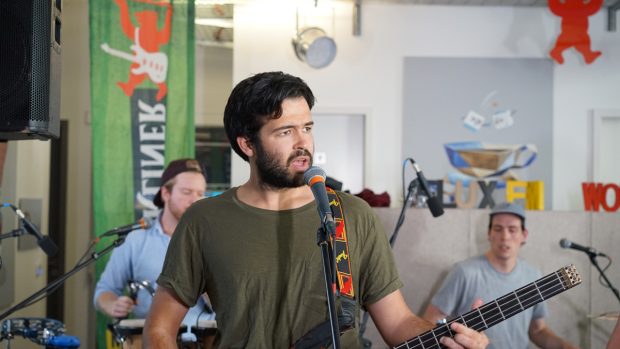 MorningShowcase am Nachmittag mit Kakkmaddafakka, 14. September 2017 in der FluxFM-Redaktion (Foto: Jamal Ali)
