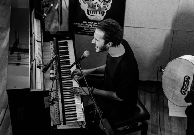 Editors, Showcase, Morningshow, FluxFM, exklusiv, Magazine, Violence,