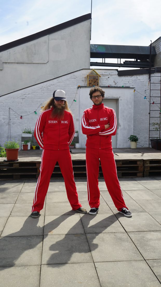 Das Must-Have für die Fashion Week - der Sternburg Trainingsanzug