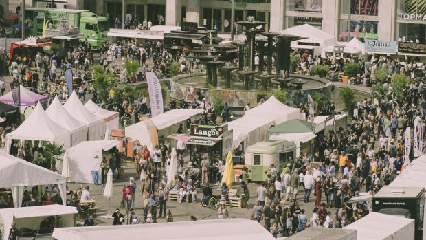 Veganes Sommerfest auf dem Alexanderplat